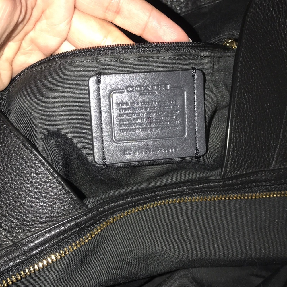 Authentic Coach Bag!! - Picture 7 of 8
